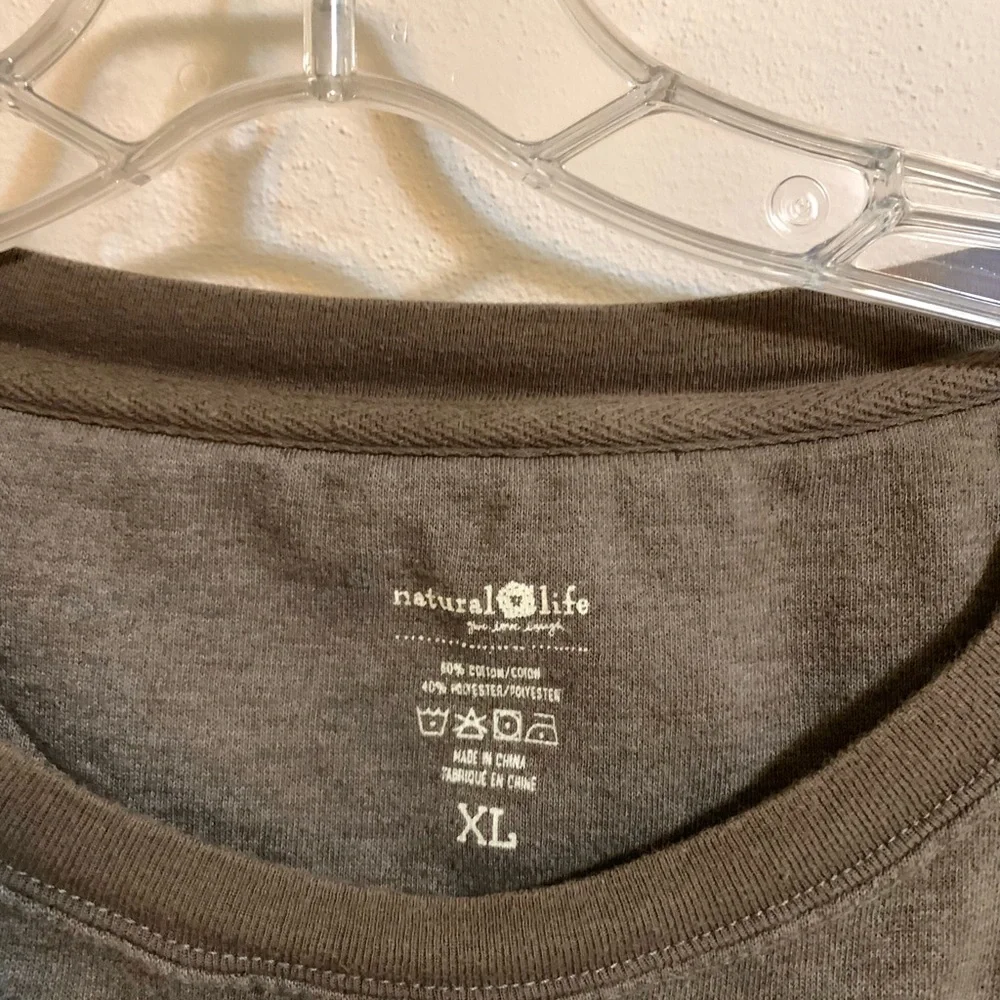 Natural Life Graphic comfy pocket sweatshirt Make a Difference Today womens XL - Picture 4 of 10